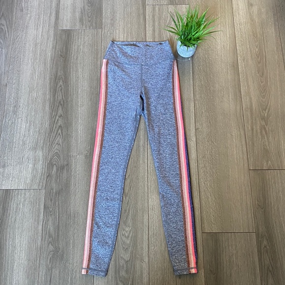 Spiritual Gangster Pants - Spiritual Gangster Essential High Waisted Yoga Leggings In Heather Gray Size XS
